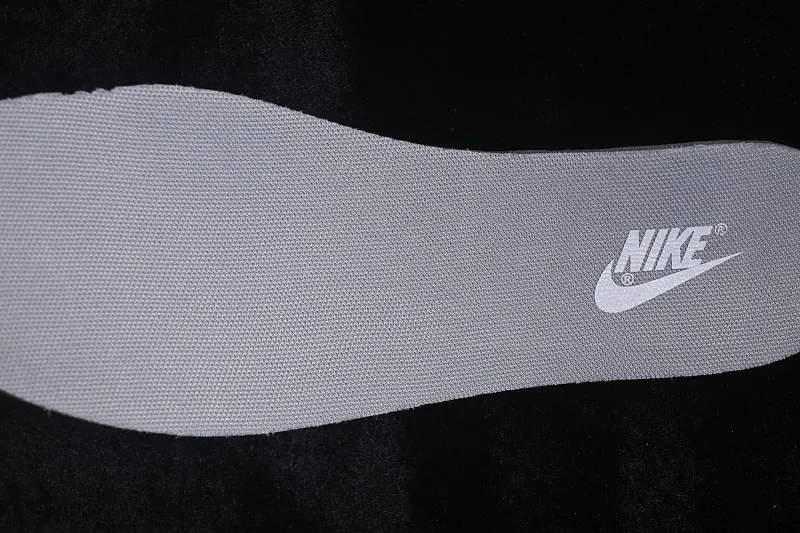 All categories Nk SB Dunk Series Nk SB Dunk Low High-end customized low-top sneakers Nike SB Dunk Low straps Anniversary high-end customized low-top casual sneakers HF5441-105